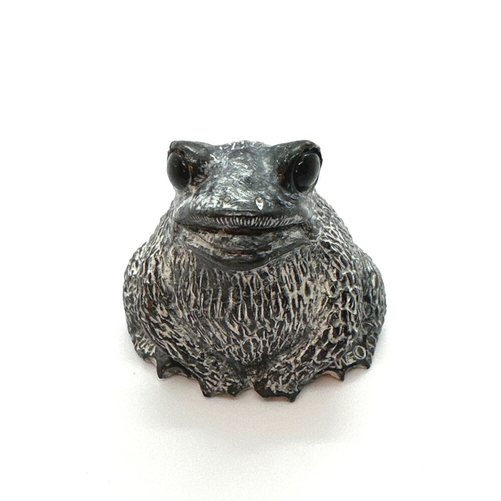 Frog Sculpture - Vintage Wolf Original - B15 Canadian Stone Composite Figurine